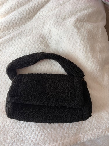 Primark black borg shoulder - primark,