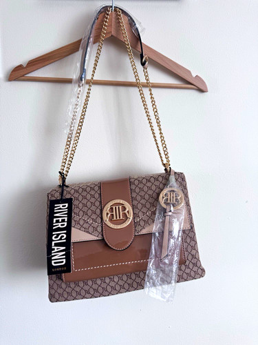 River island logo monogram - river,