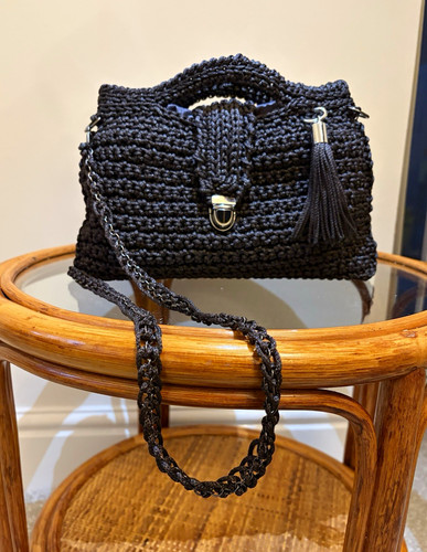 Black crochet straw - black,